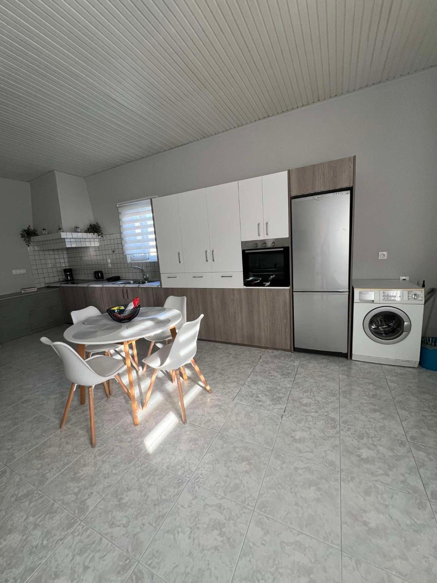 Sunny House *